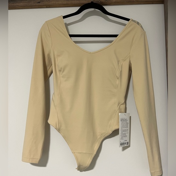 lululemon athletica Tops - Lululemon bodysuit